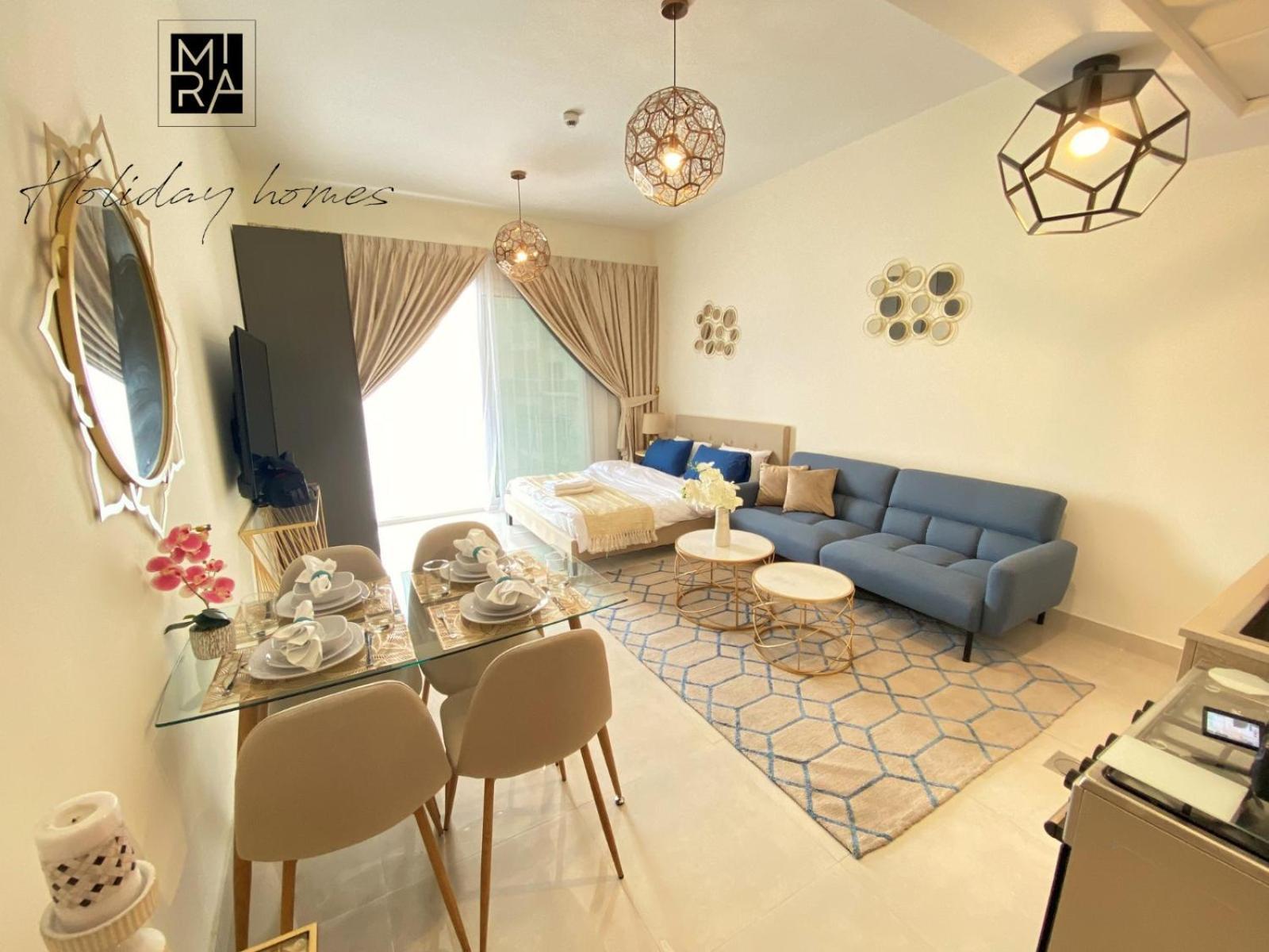 Mira Homes - Serviced In Ag Tower - Business Bay *